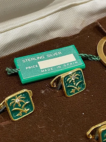 Preowned Royal Accessories Set KSA -Silver SFC Royal Special Order - Image 2