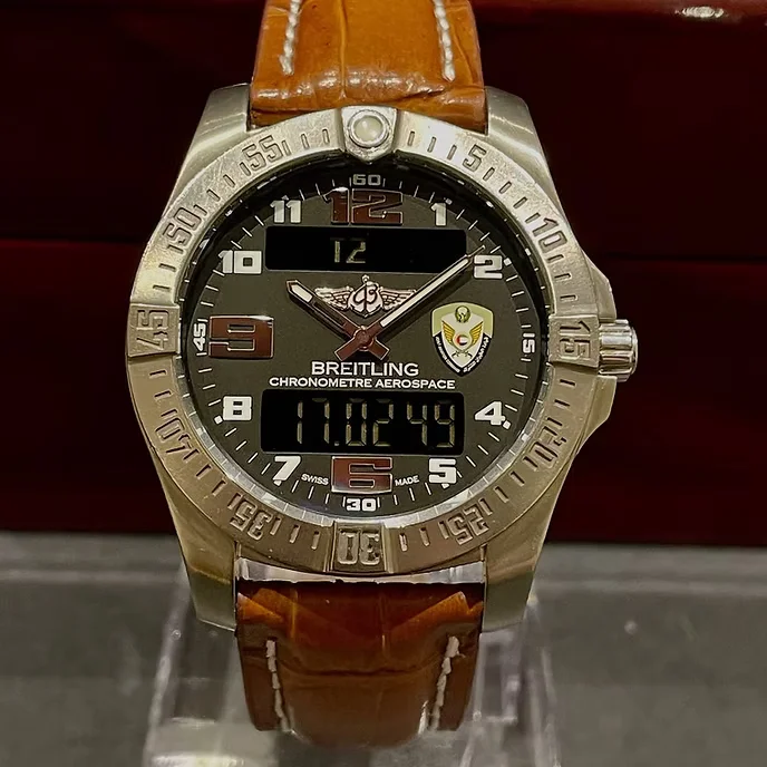 Rare BREITLING Sovereign UAE Special Edition UAE Joint Air Command - Image 2
