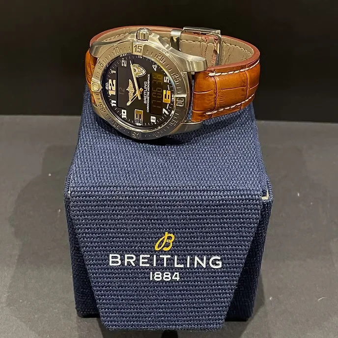 Rare BREITLING Sovereign UAE Special Edition UAE Joint Air Command - Image 6
