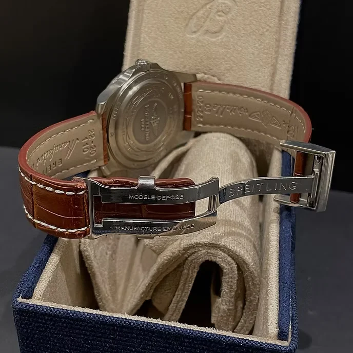 Rare BREITLING Sovereign UAE Special Edition UAE Joint Air Command - Image 8