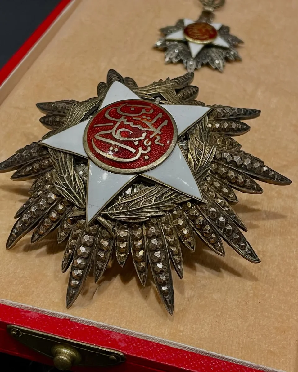 Rare Hashemite Independence Order – Sharif Hussein Bin Ali Era 1921 - Image 8