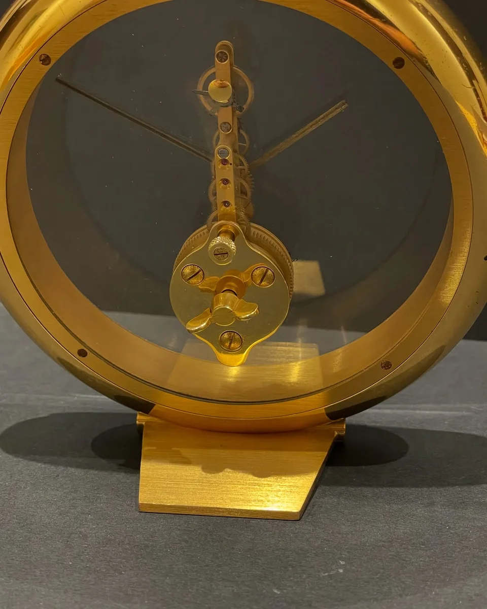 1980 Jaeger-LeCoultre Desk O'clock Floating Movement - Image 9