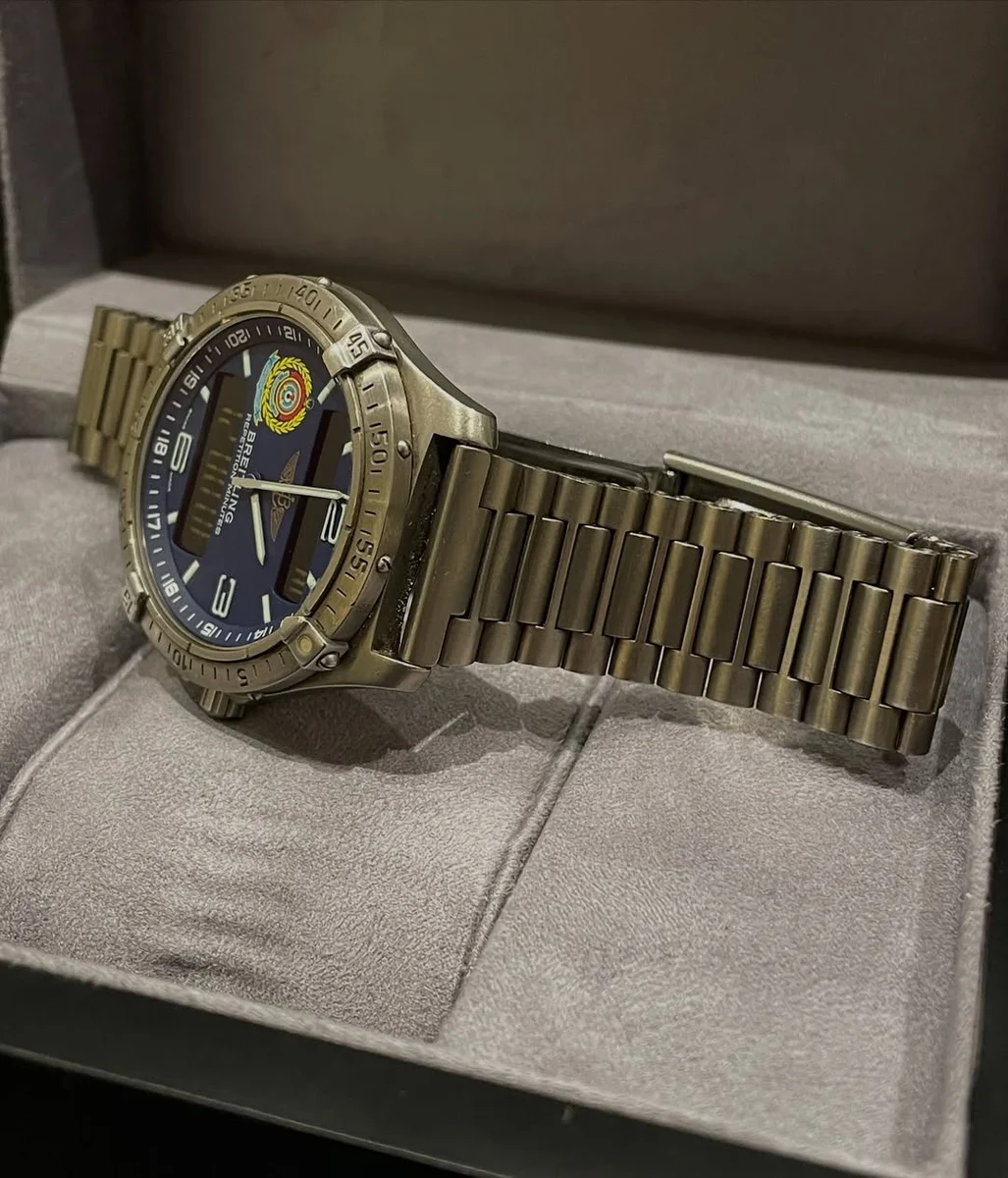 Breitling Special Edition UAE Air Force and Air Defense - Image 9
