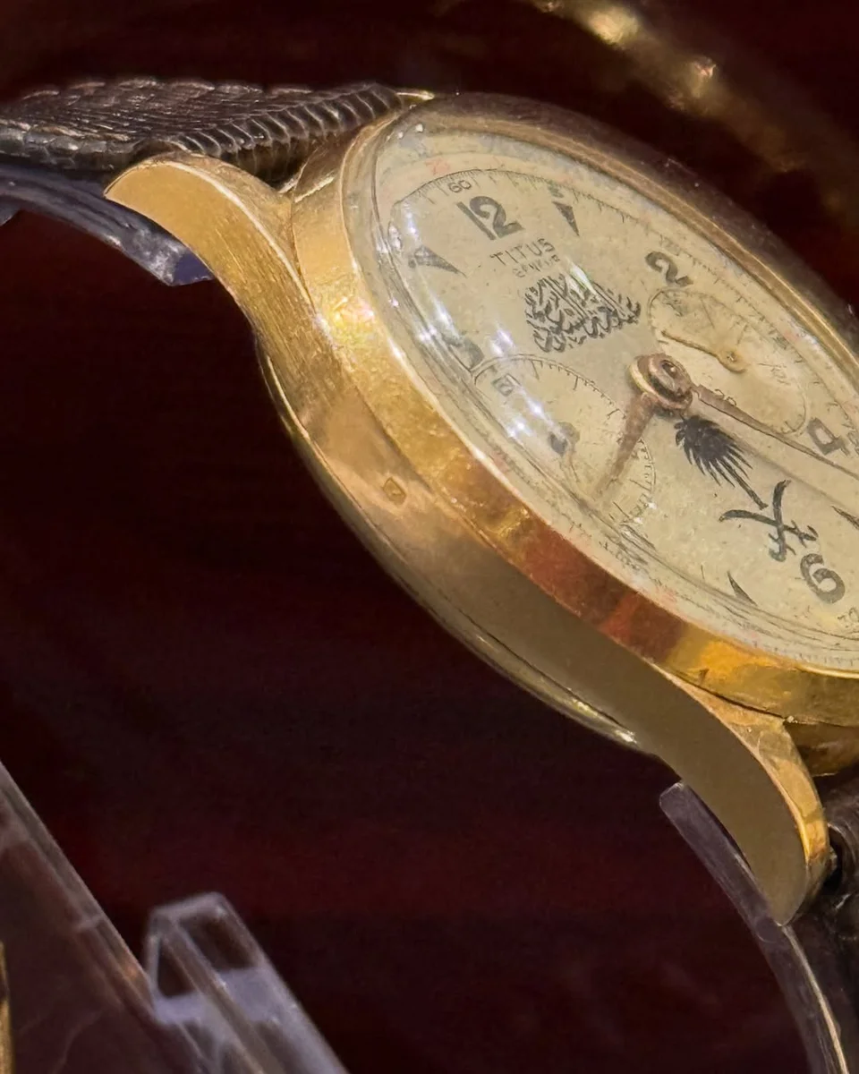 Ultra Rare 18k Gold Titus Complex Spider King Abdul-Aziz Al Saud - Image 3