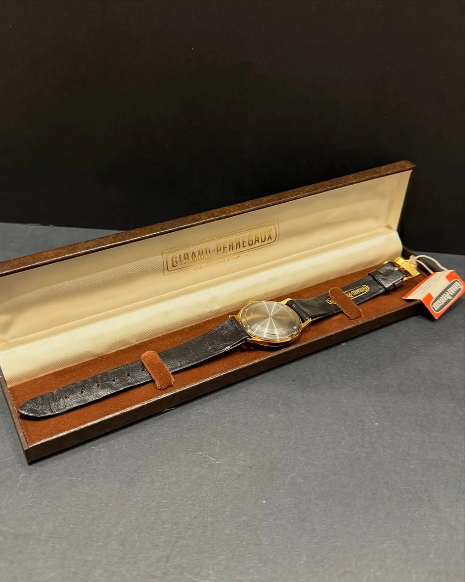 Rare Nobles Watch 1979 Girard-Perregaux Gold Steel Lock Zero - Image 5