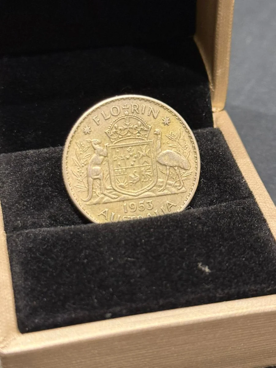 Rare 1953 Australia 1 Florien Queen Elizabeth - Image 2