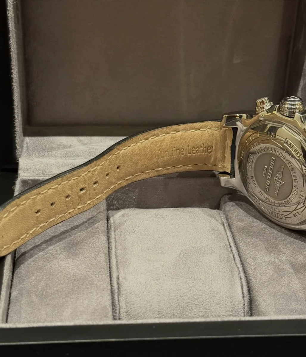 Breitling Super Avenger 48MM Professional Chronograph - Image 4